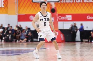 穿针引线!河村勇辉送出全场最高12助攻 8中2拿到5分5板