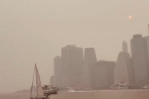 记者:各方一直在讨论山火形势,世界杯决赛场地空气质量严重恶化