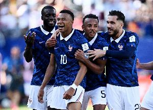 2022年对阵突尼斯以来,法国后卫孔德首次在大赛中替补待命