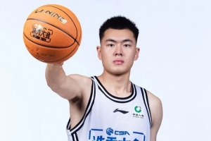 欢迎单泽宇、余秋阳加入深圳新世纪大家庭