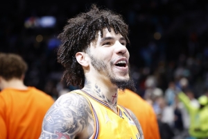 蜘蛛直播-专业体育直播_五大联赛_NBA直播_足球直播