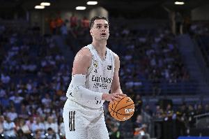 海佐尼亚2022年时采访:我不会回NBA 这更像一场秀而不是比赛本身