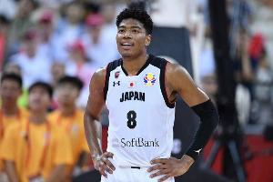 八村塁宣布重返日本男篮:我希望能在家门口打几场真正的硬仗