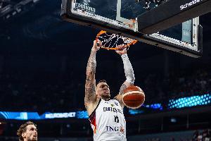 记者:前NBA球员丹尼尔·泰斯正与特拉维夫马卡比进行深入谈判