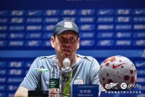 世界杯比赛直播_世界杯免费实时高清直播_世界杯视频在线观看无插件
