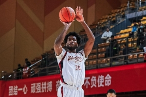 再走一个!前浙江外援达米安·琼斯波多黎各联赛结束后将签约皇马