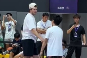 足球直播_足球免费在线高清直播_足球视频在线观看无插件
