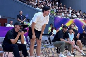 足球直播_足球免费在线高清直播_足球视频在线观看无插件