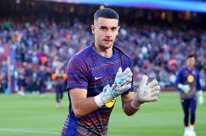 特狮租借离队,西甲官网显示霍安·加西亚将在新赛季身披1号球衣