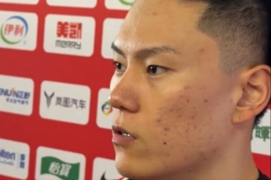 李弘权:争取热身赛三连胜 郭导说上次打乌拉圭可能是八几年了