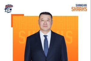 上海队记:助教接君&詹姆斯·邓肯都将离开 王勇指导回球队任助教