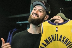 蜘蛛直播-蜘蛛直播nba高清无插件_蜘蛛直播nba免费高清现场转播