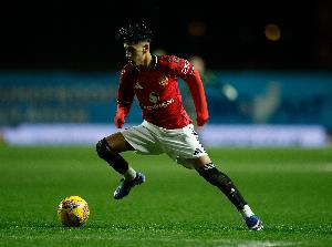镜报:曼联15岁JJ·加布里埃尔有望获更多机会 但需遵守3项规定