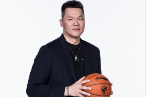 媒体人:朱芳雨球员与总经理时代均为广东男篮做出巨大贡献