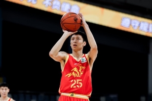 效力广厦11年!赵岩昊总出场&三分&抢断队史第2 总得分队史第4