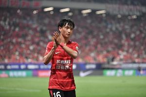 足球直播_足球免费在线高清直播_足球视频在线观看无插件