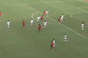 90分钟-中国女足0-0越南女足进加时 中国女足场面压制破门乏术