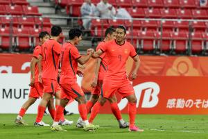 创历史!U23国足自2002年亚运会改制以来,首进挺进男足四强!