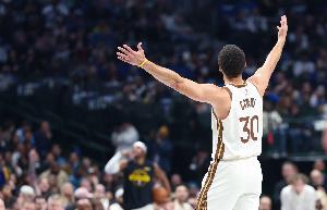 好消息一刻也不想等!勇士官宣:球队与库里达成续约!