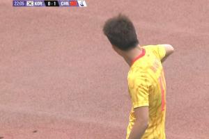 先下一城!王钰栋单刀破门+马竞战舞庆祝,U23国足1-0领先韩国