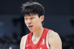 给杨瀚森建议?姚明:中锋的含义和过去完全不同 就不误人子弟了