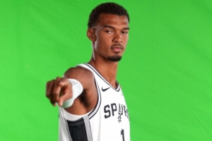 劲球直播_足球赛事直播_篮球赛事直播_NBA|CBA|英超直播