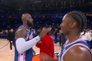 蜘蛛直播_蜘蛛免费NBA在线直播_蜘蛛足球无插件高清观看